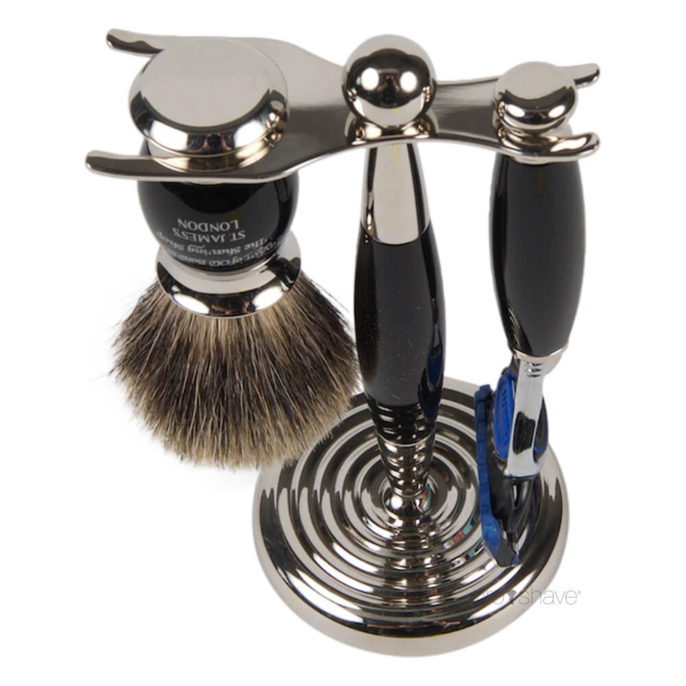 Barbersæt med Fusion Skraber, Pure Badger Barberkost og holder, sort