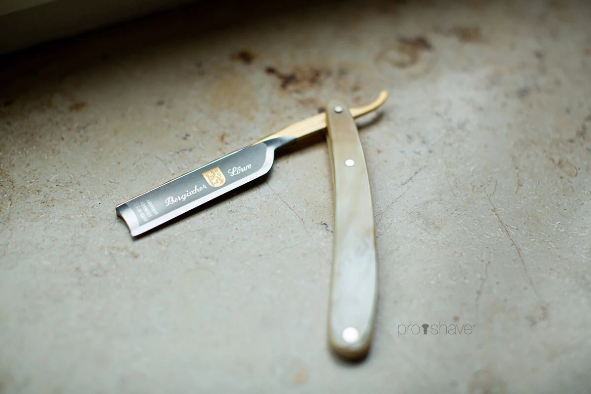 Straight Razor 5/8, Spanish point, Bergischer Löwe, Bøffelhorn