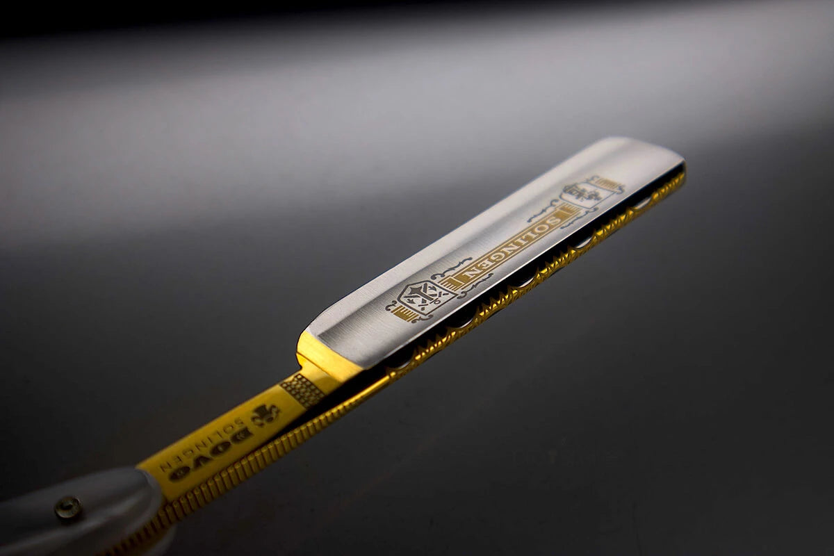 Straight Razor 5/8, Round nose, Solingen, Perlemor