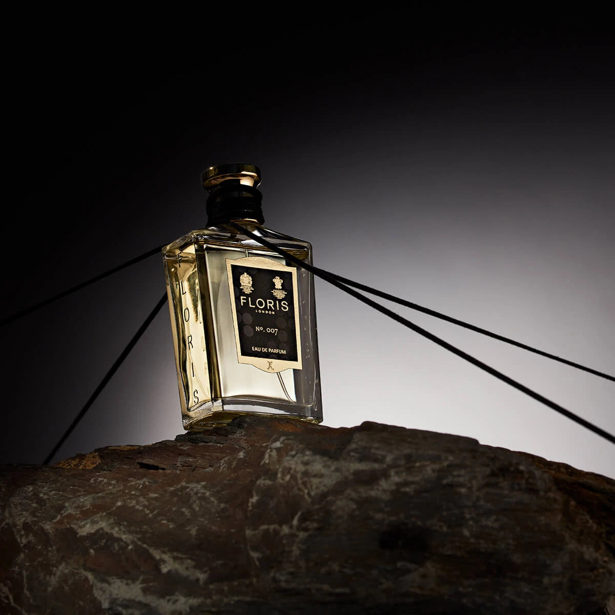 No. 007, Eau de Parfum, 100 ml.