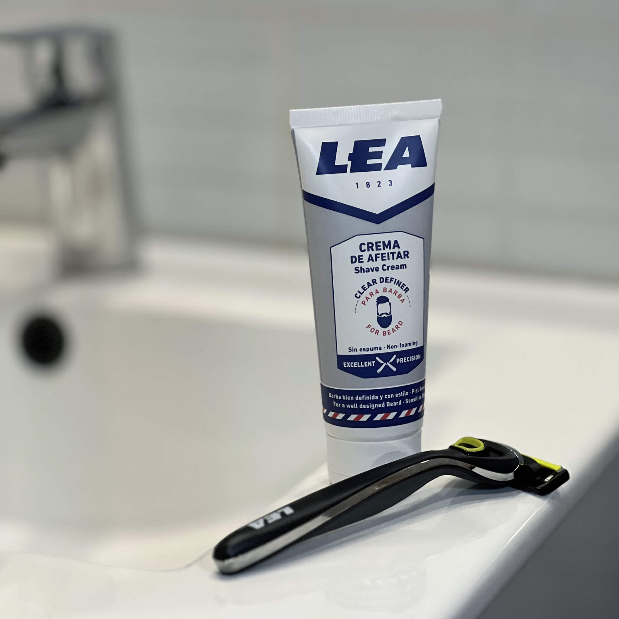 Transparent Barbercreme, 75 ml.