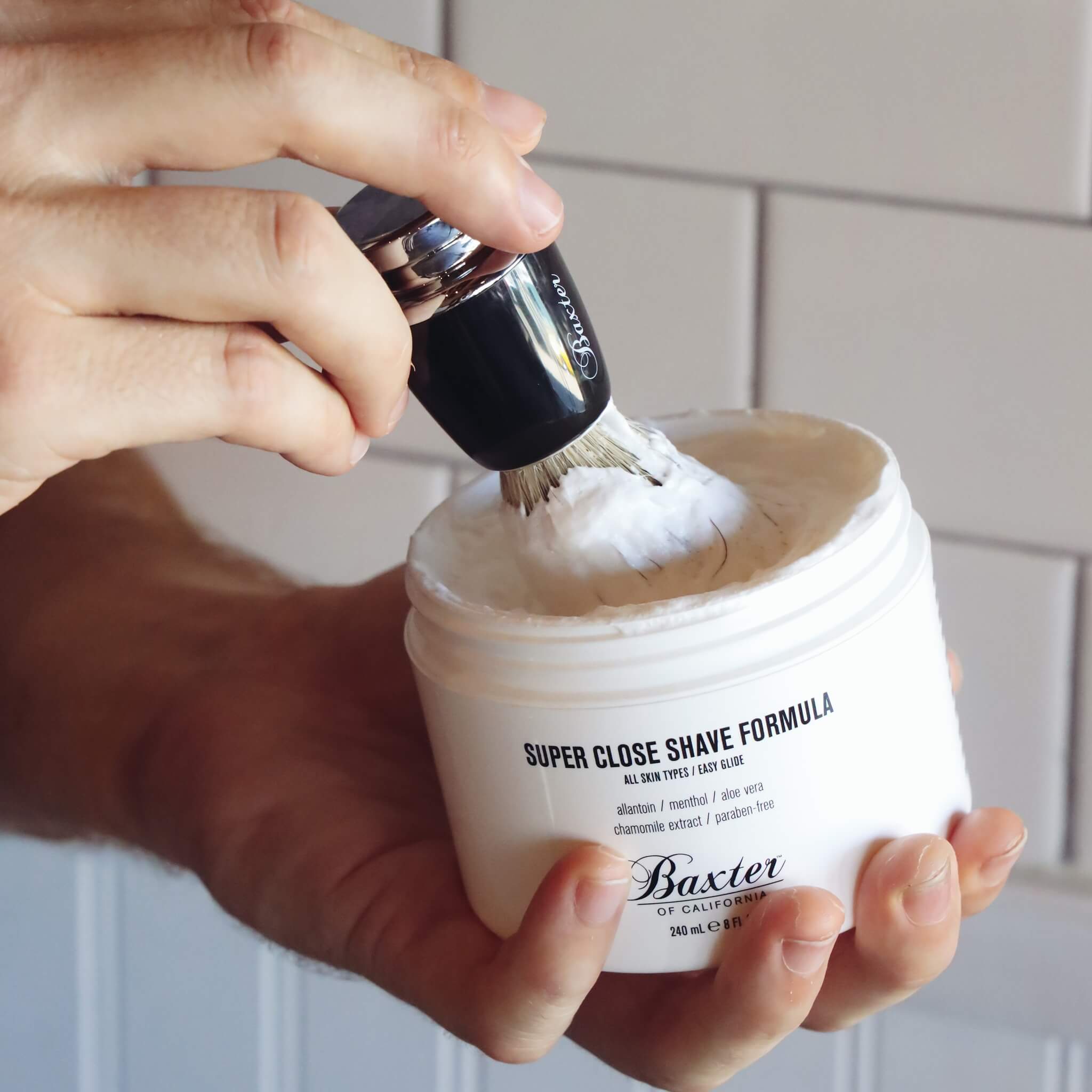 Super Close Shave Formula, 240 ml.