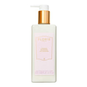 Cherry Blossom, Body Moisturiser, 250 ml.