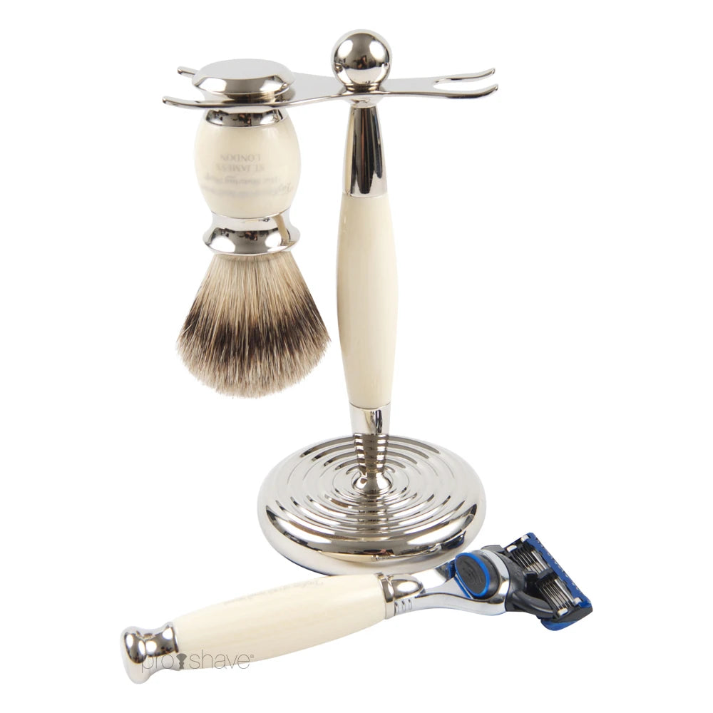 Barbersæt med Fusion Skraber, Pure Badger Barberkost og holder, imit. elfenben