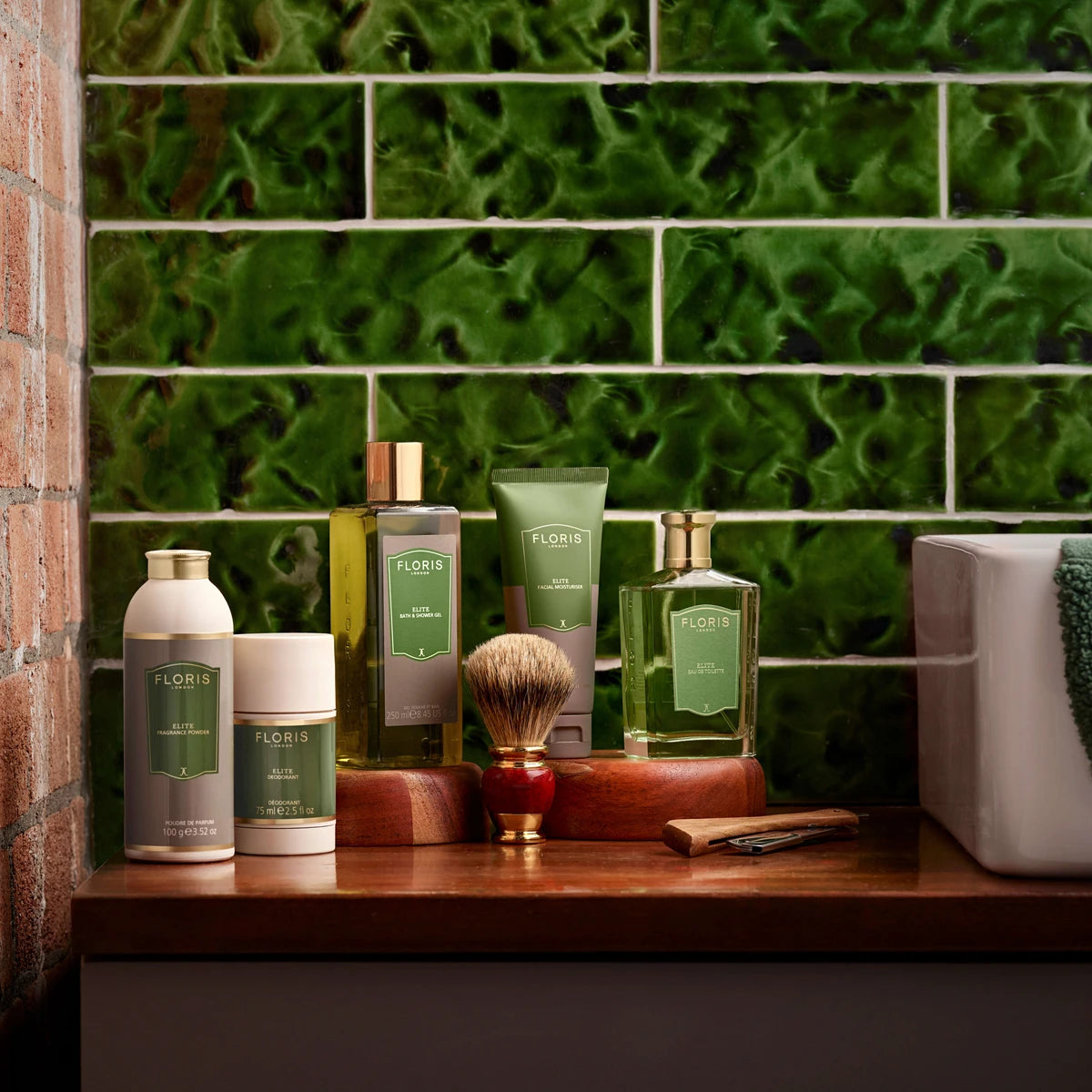 Elite, Bath & Shower Gel, 250 ml.