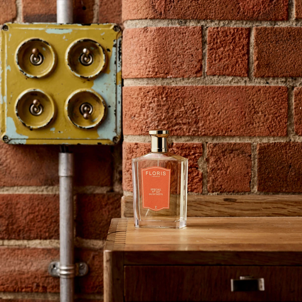 Special No.127, Eau de Toilette, 100 ml.