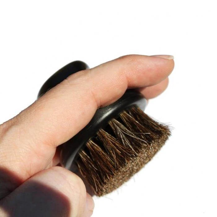Knuckle Brush, Medium/Soft, Black