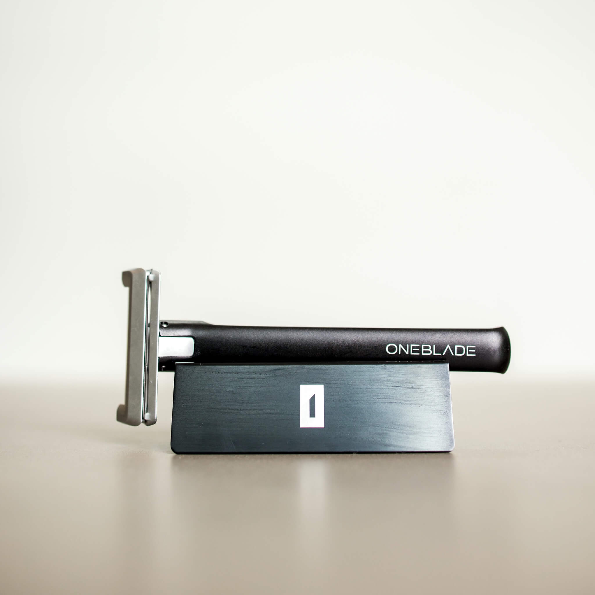 Element Single Edge Skraber