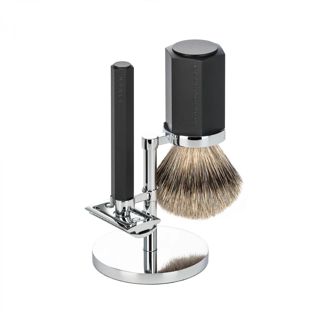 Mark Braun Barbersæt med DE-skraber, Silvertip Barberkost og holder, Hexagon, Aluminium Graphite