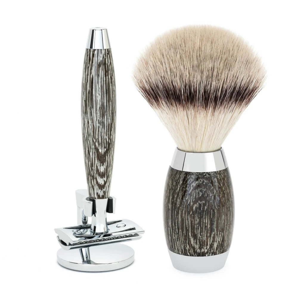 Edition No. 3, Barbersæt med DE-skraber, Silvertip Fibre® Barberkost og Holder til skraber, Moseeg & Sterling Sølv