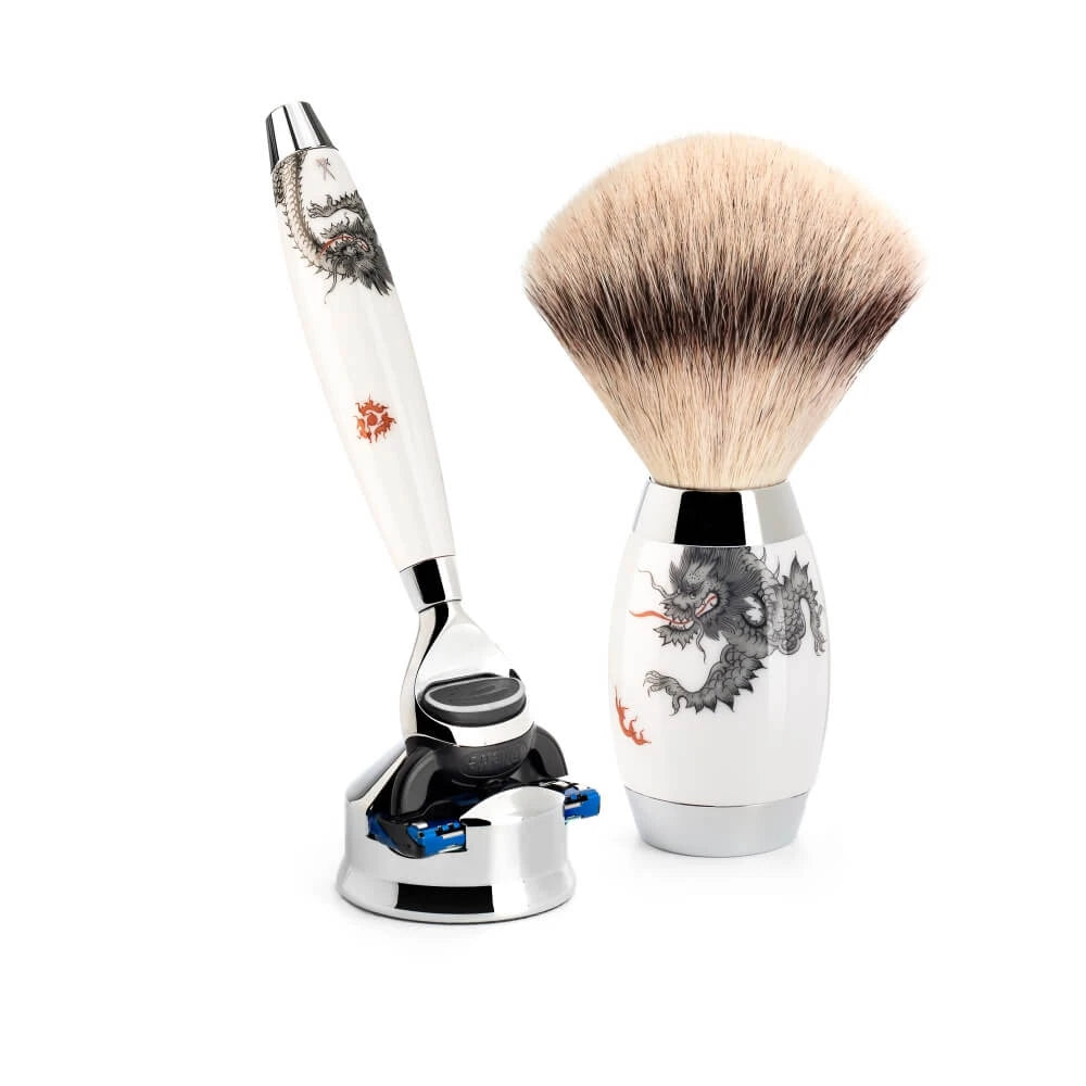Meissen Porcelain Barbersæt med Fusion Skraber, Silvertip Fibre® Barberkost og Holder til skraber, Porcelæn