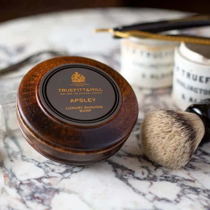 Barbersæbe i træskål, Apsley, 99 gr.
