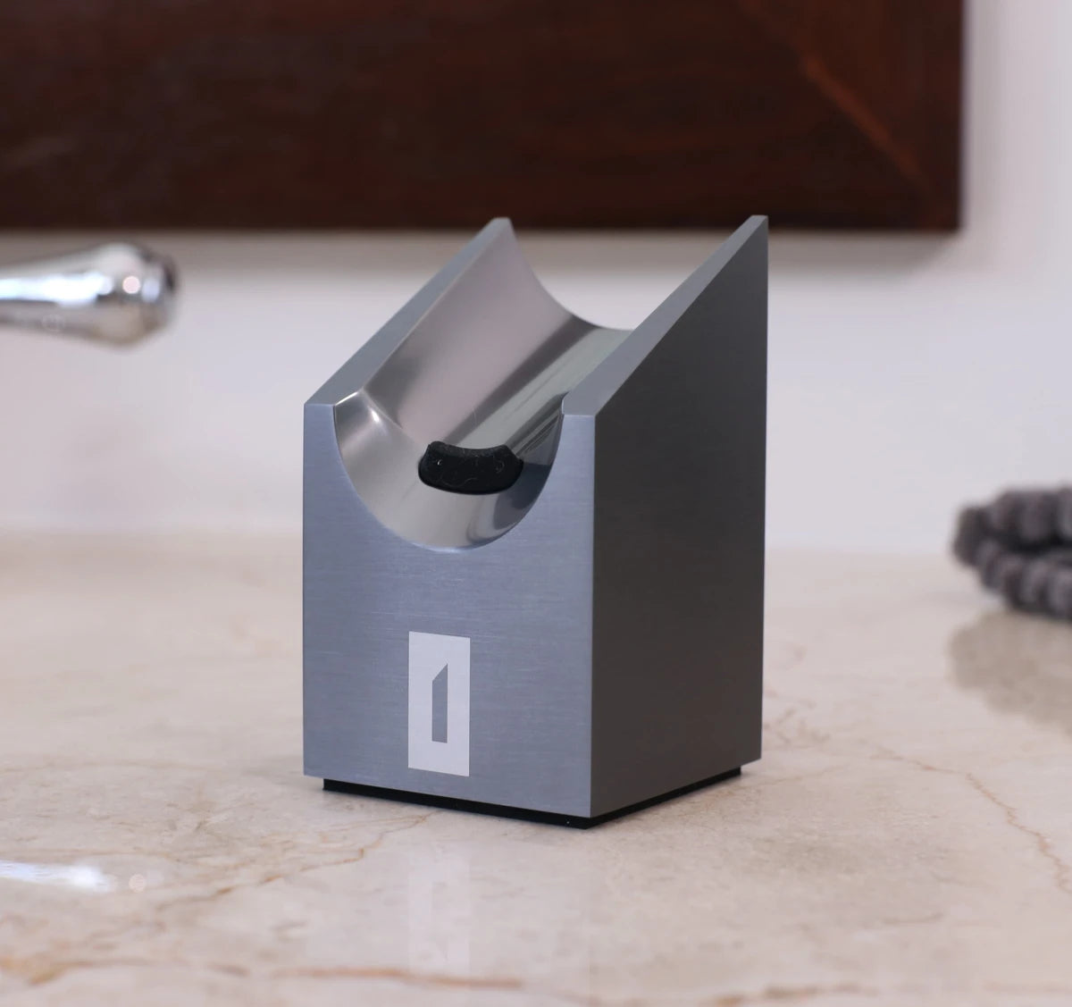 Holder til Barberkost, Space Grey