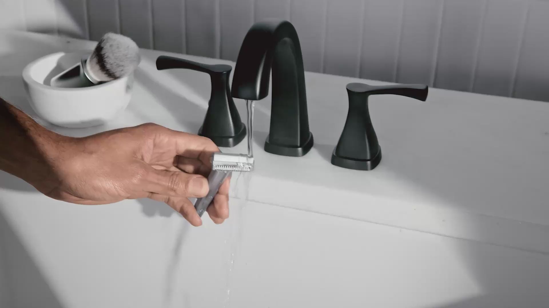 Indlæs video: The Single Edge Skraber, SE, Classic Matte