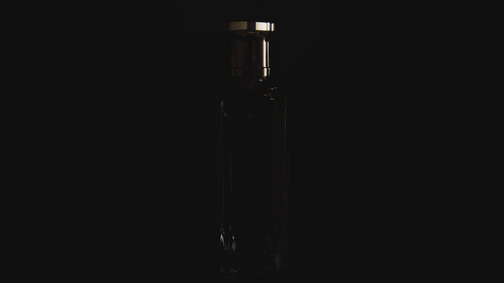 Indlæs video: Santal Intense, Eau de Parfum, DUFTPRØVE, 2 ml.