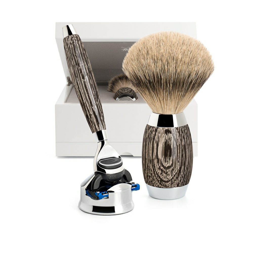 Edition No. 3, Barbersæt med Skraber, Barberkost og Holder til skraber, Moseeg & Sterling Sølv